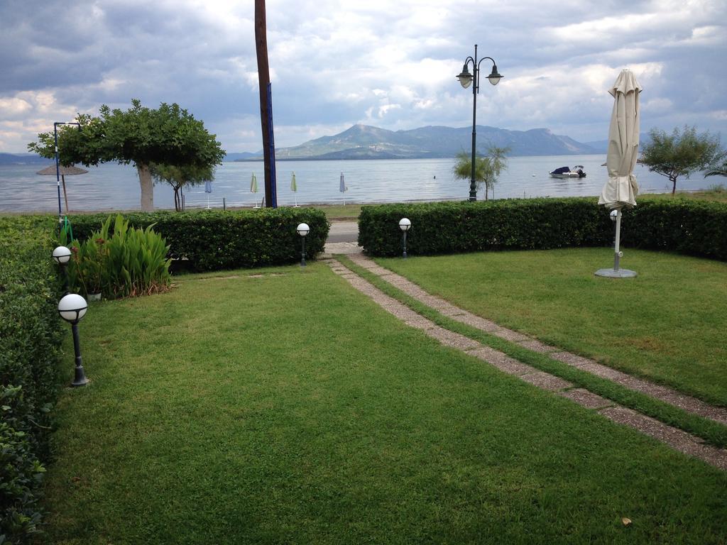 Alma Hotel Kamena Vourla Luaran gambar