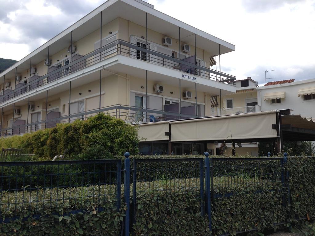 Alma Hotel Kamena Vourla Luaran gambar